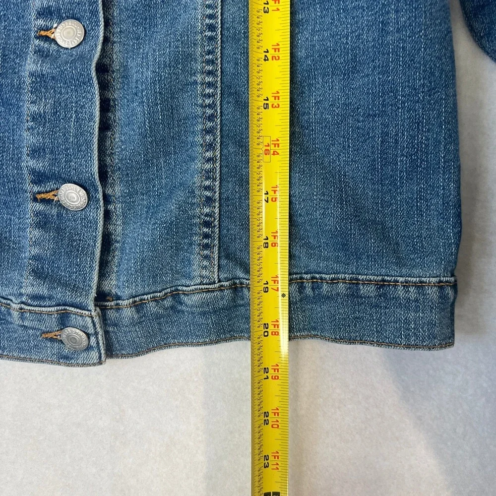 Levi's Women's M Denim Trucker Jacket Blue Button Sherpa Fur Trim 90s‎ Y2k
